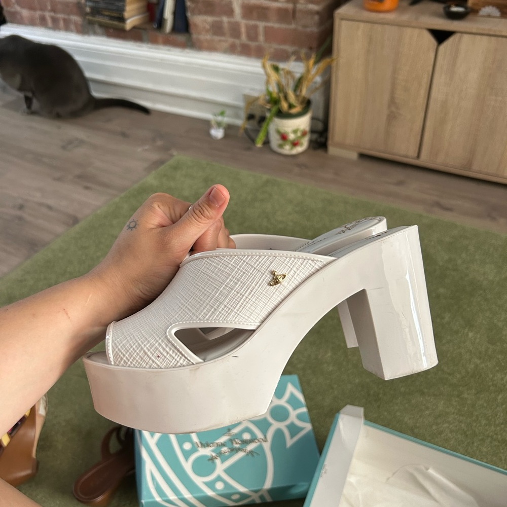 Melissa x Vivienne Westwood